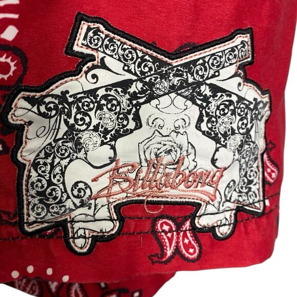 Billabong Board Shorts Mens 32 Red Swim Trunks Y2K Bandana Paisley Skulls Pistol - Picture 10 of 11
